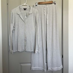 JCREW Pajama Set Long Sleeve Pants Grey/White Strip - SIZE L